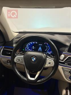 بي ام دبليو الفئة 7